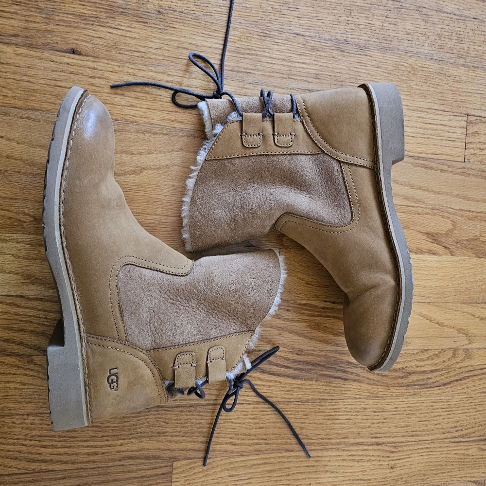 Ugg lace up back boot size 10